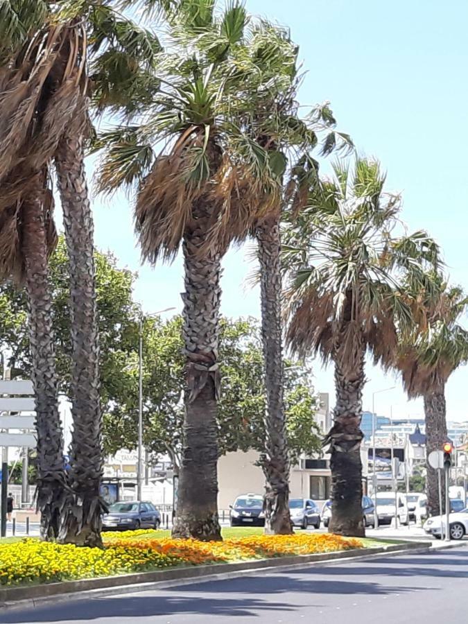 Beachfront Cascais,Estoril Apartment Екстериор снимка