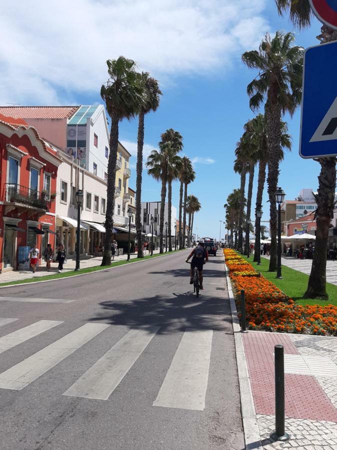 Beachfront Cascais,Estoril Apartment Екстериор снимка