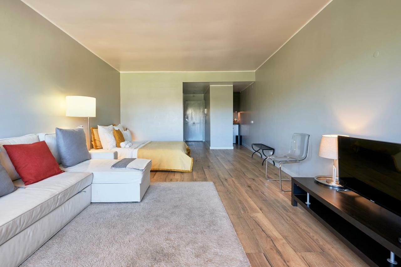 Beachfront Cascais,Estoril Apartment Екстериор снимка